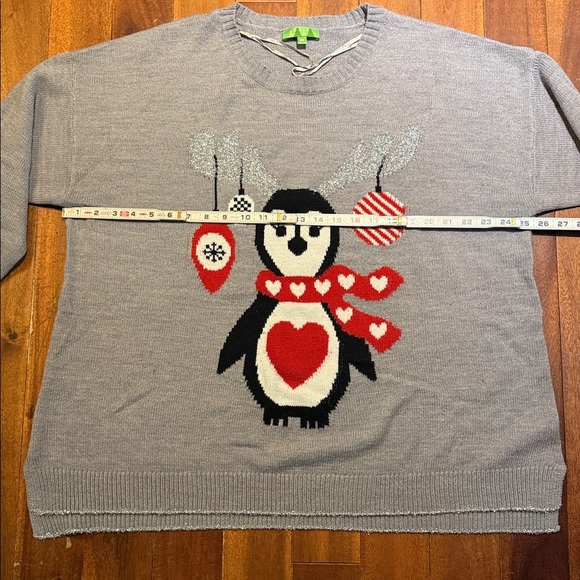Christmas Sweater Gray Penguin Holiday Sweater. Size 2 X - Picture 5 of 8